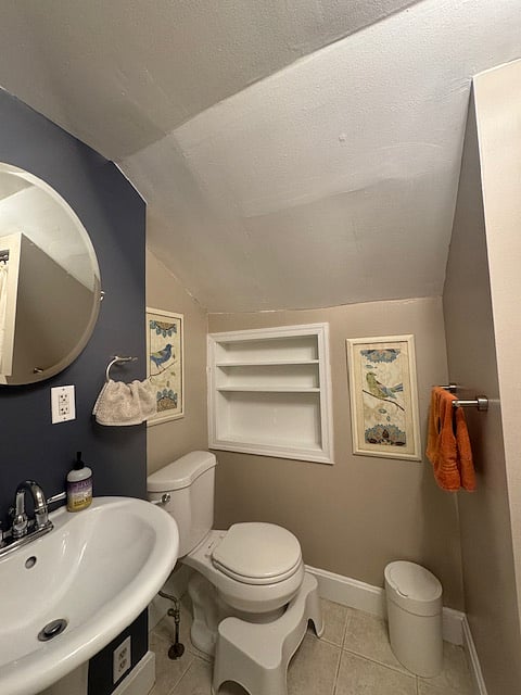 Full private bathroom