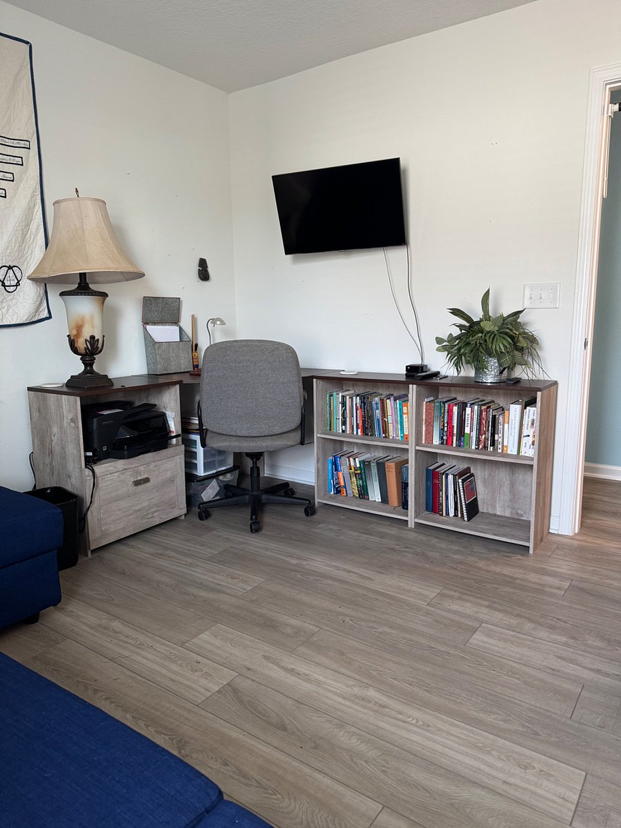 Small Bedroom/Office