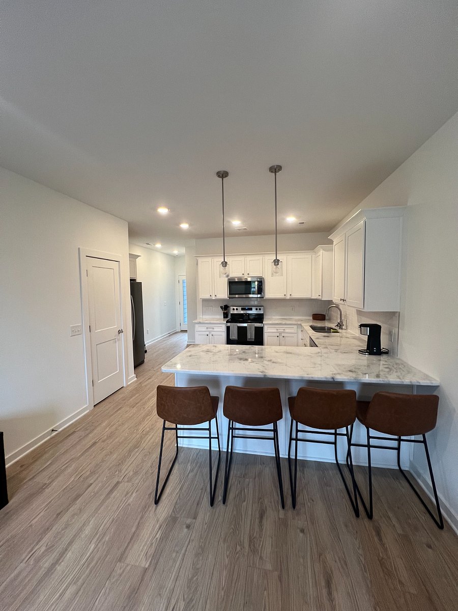 Furnished Finder property 953008_1 photo 9