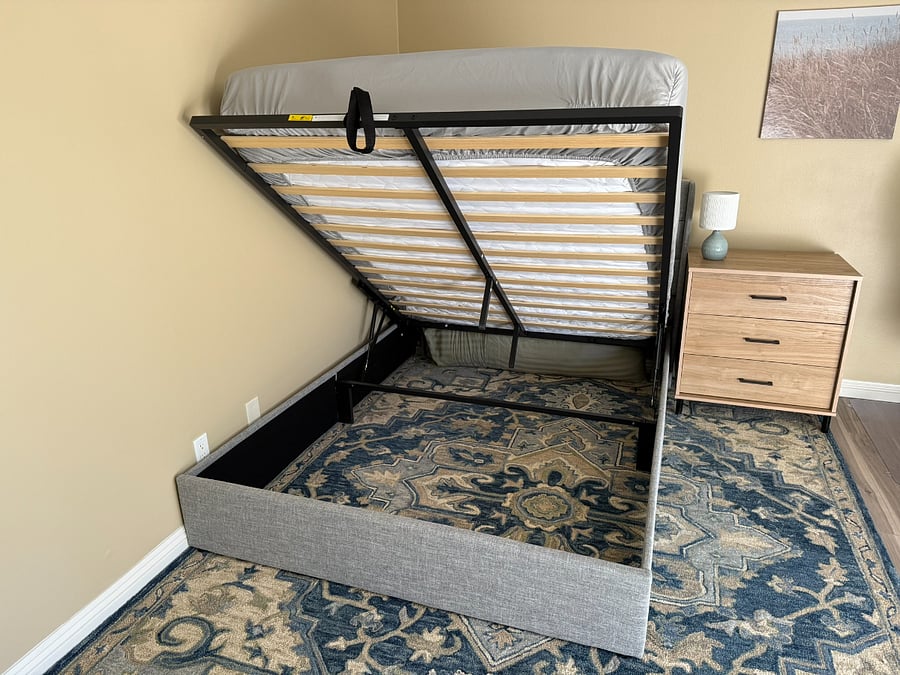 Storage under bed