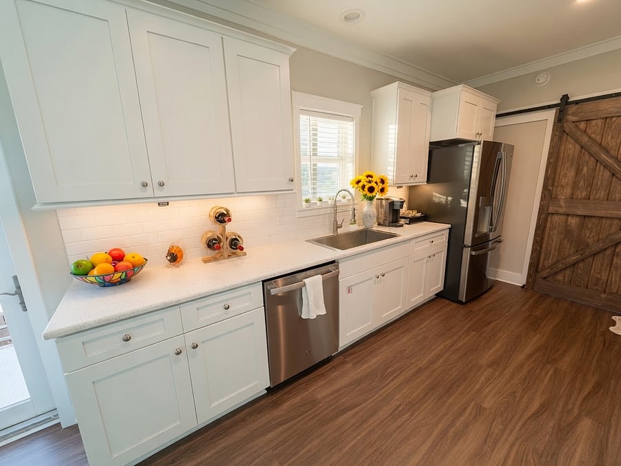 White kitchen