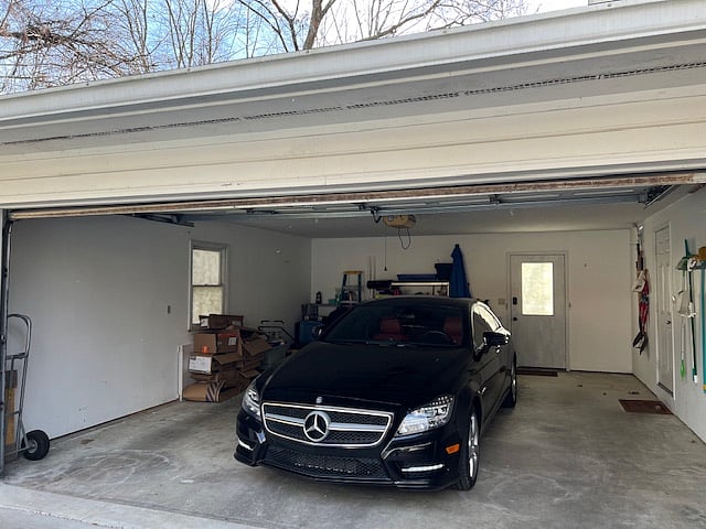 Garage for use by tenant- Parking and/or storage.