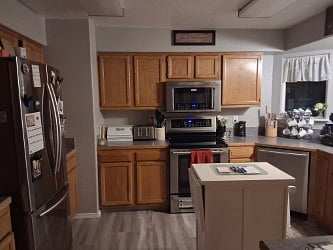 Shared kitchen with homeowner