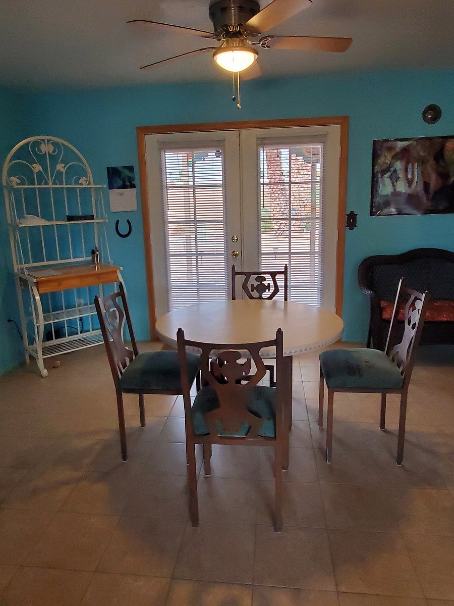 Kitchen table