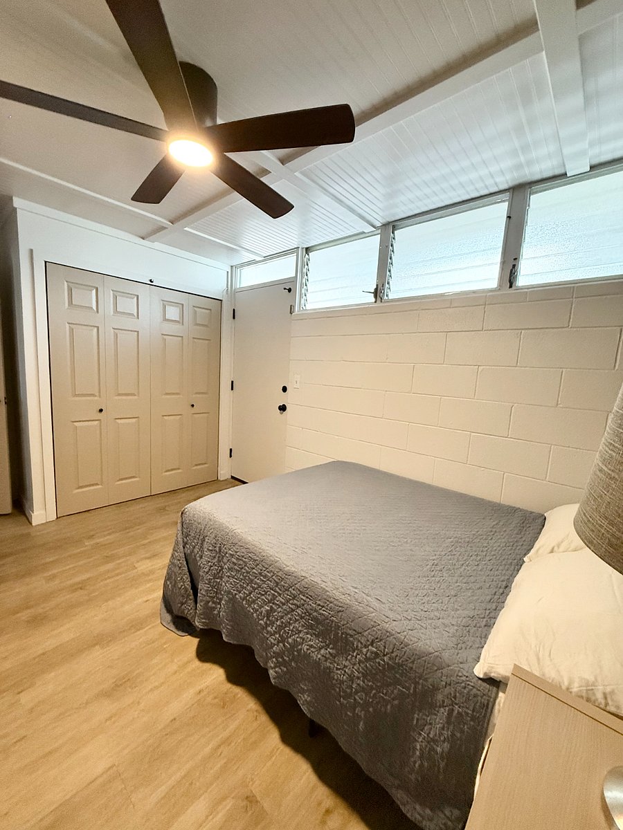 Bedroom 2 with separate entrance