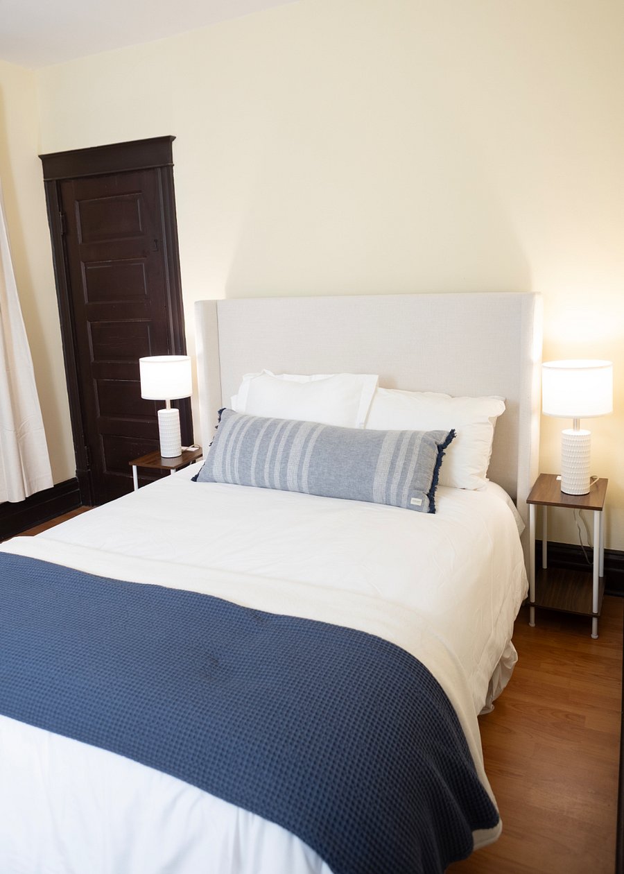 Bedroom for rent