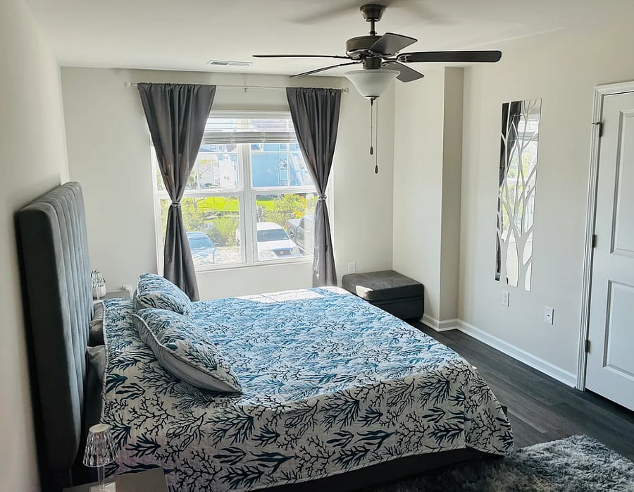 Master Suite - King Bed