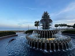 Pineapple  Welcome Center on Battery
