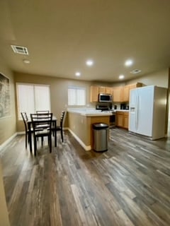 Furnished Finder property 953824_4 photo 3