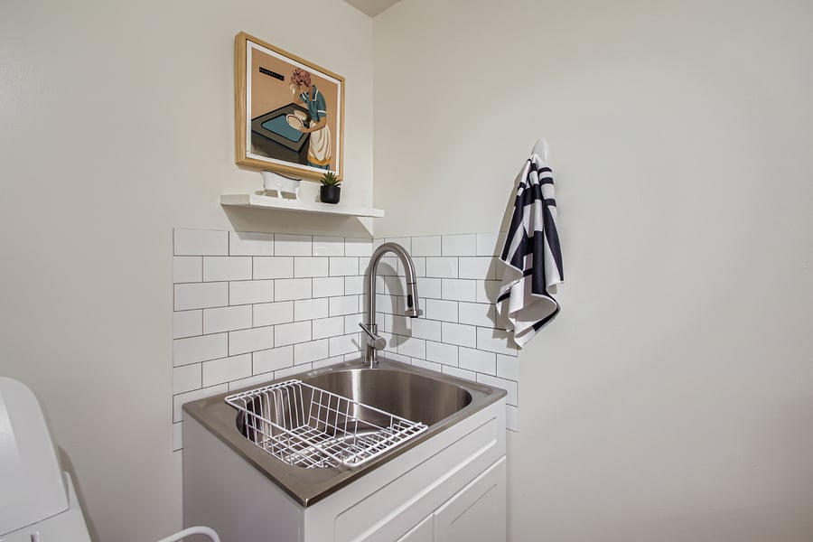 Separate sink for washing dishes.