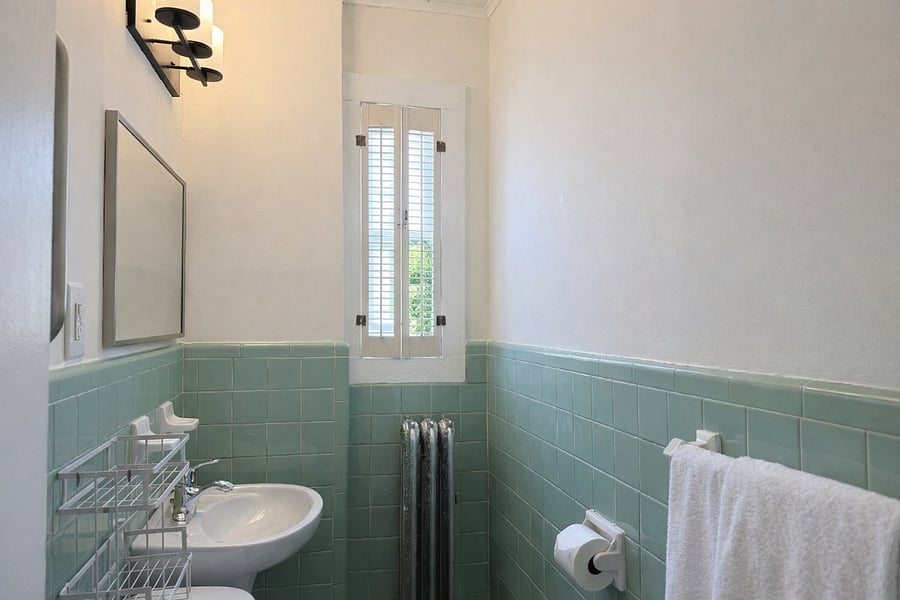 Bathroom with Walk-in Shower
