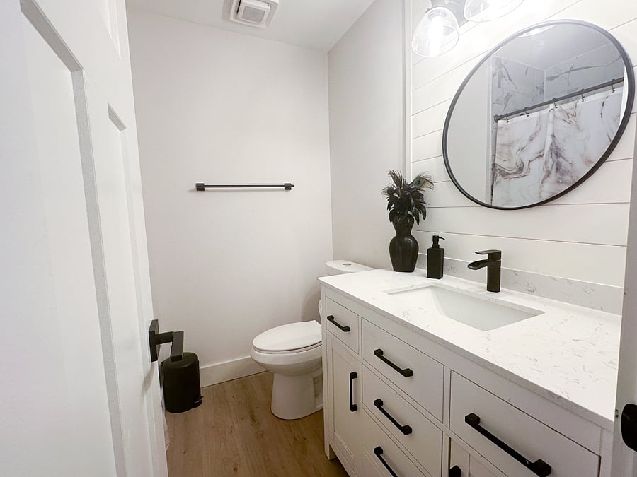Guest Bathroom