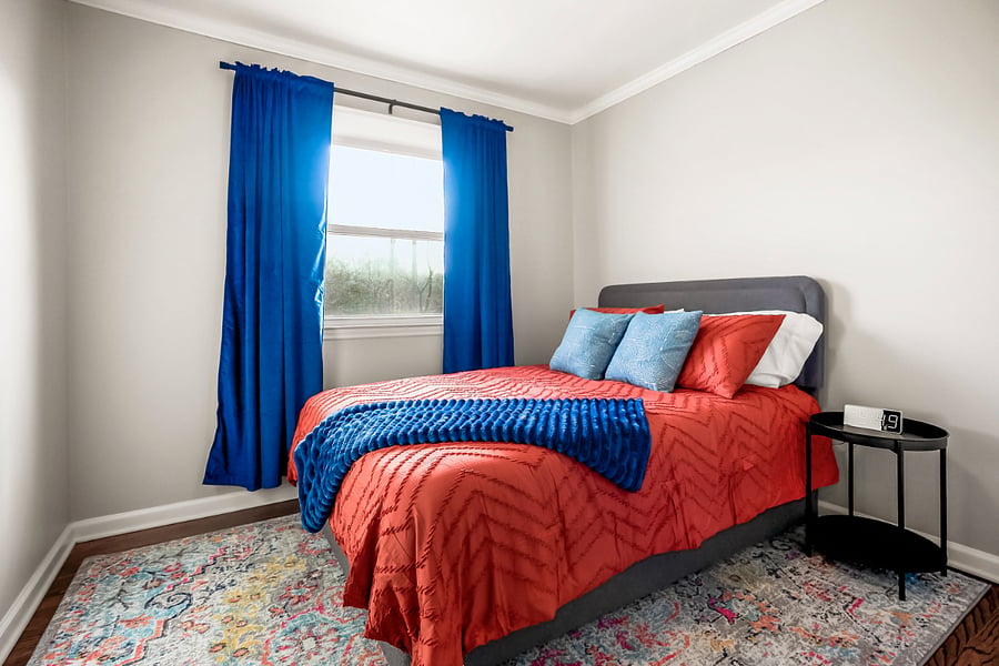 Full Bed