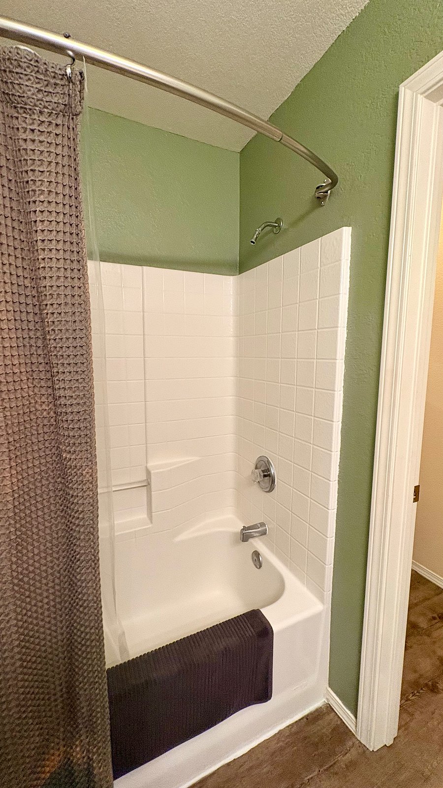 full bathroom shower upstairs