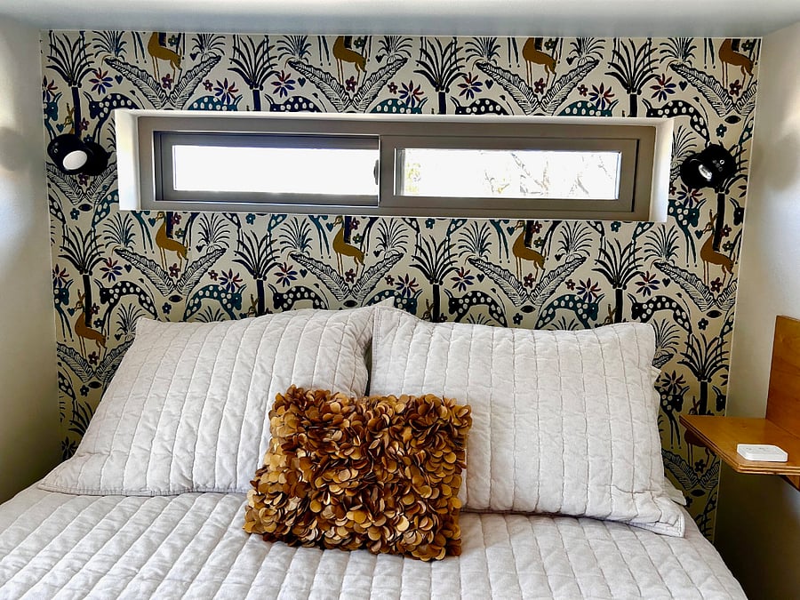 Everything you need in a bedroom - comfy foam full/double mattress, lovely linens, wall to wall carpet, stylish decor.