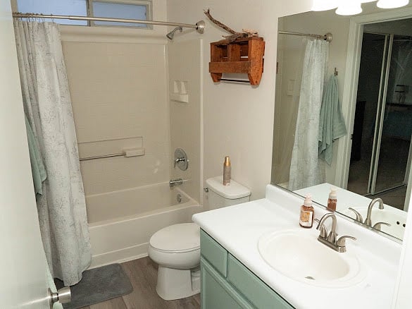 En-suite Bathroom for Secondary Bedroom