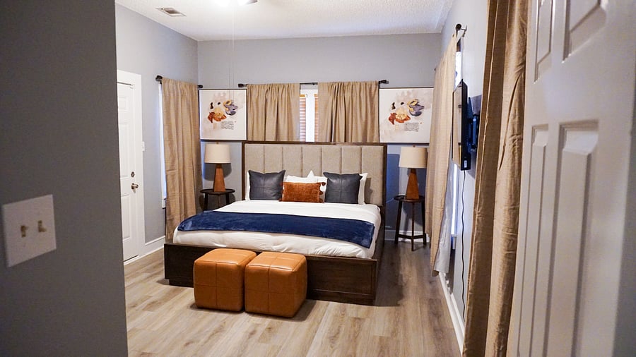 Queen bedroom #2