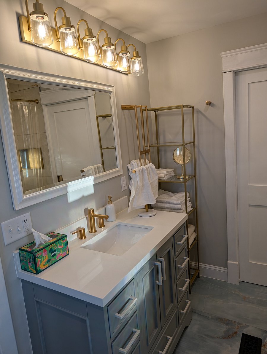 Master Bath.