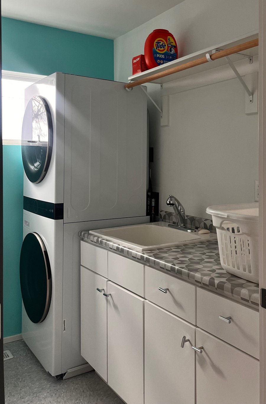 Washer/Dryer on 2nd floor for convenience