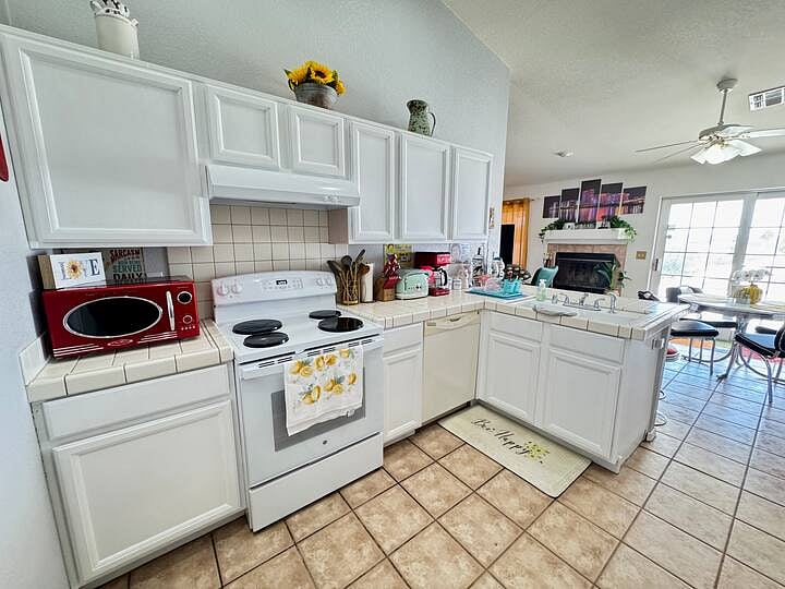 Furnished Finder property 954579_1 photo 10