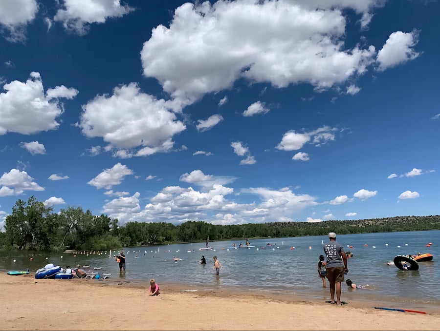 Swimming beach & paddle boarding at LSP. Picnic pavilions available along the beach.