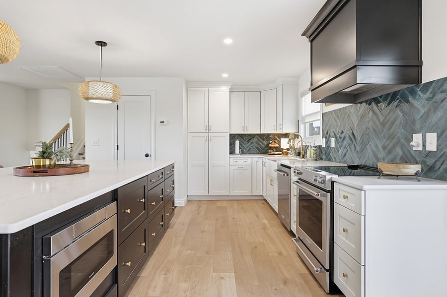 Spacious kitchen