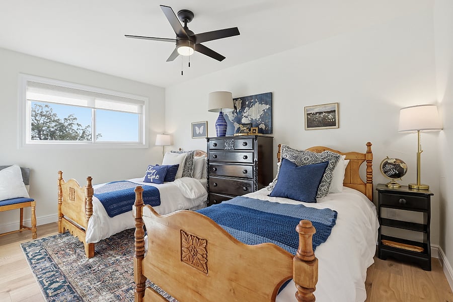 Blue Room - 2 twin beds