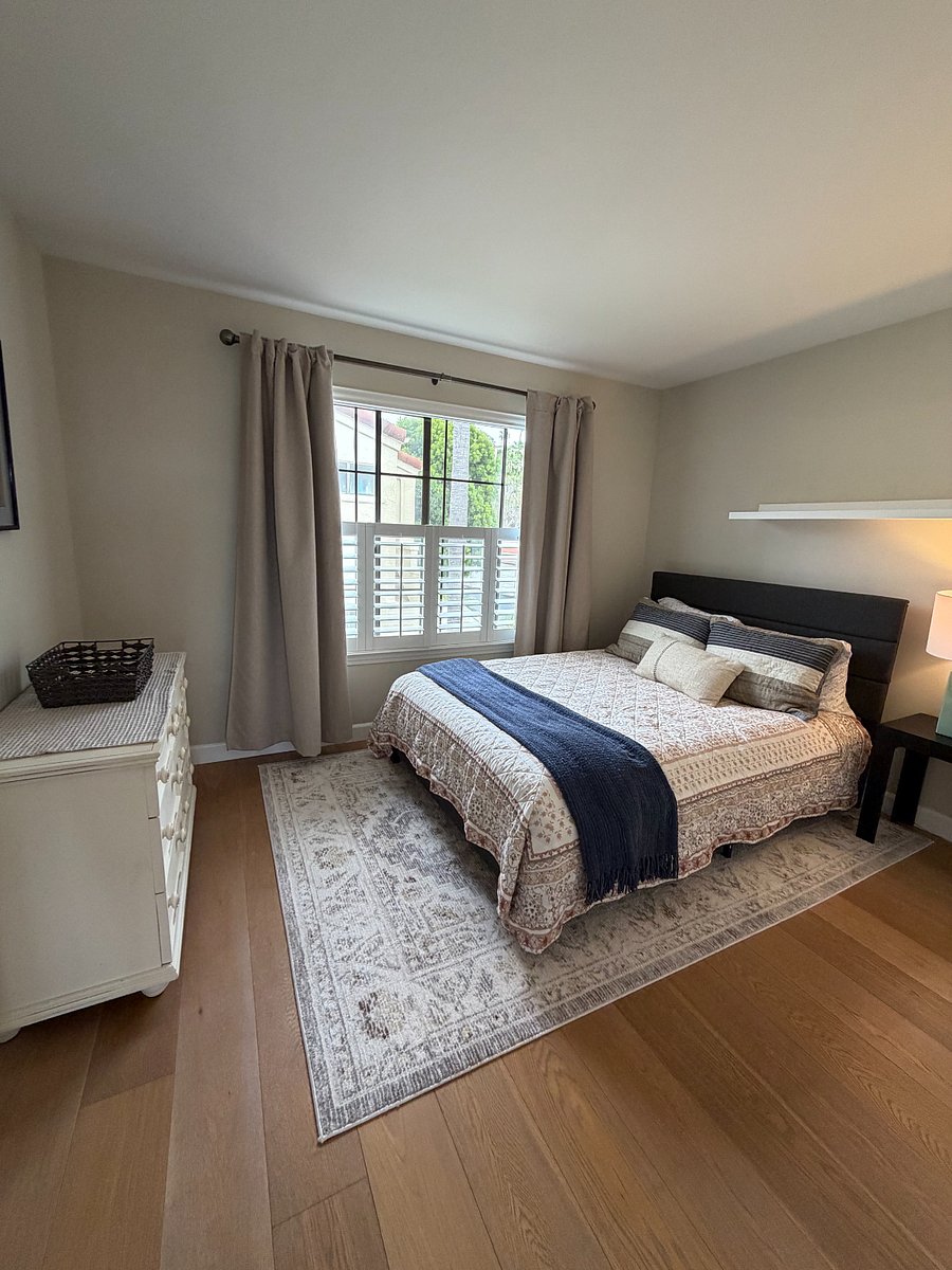 Second Room