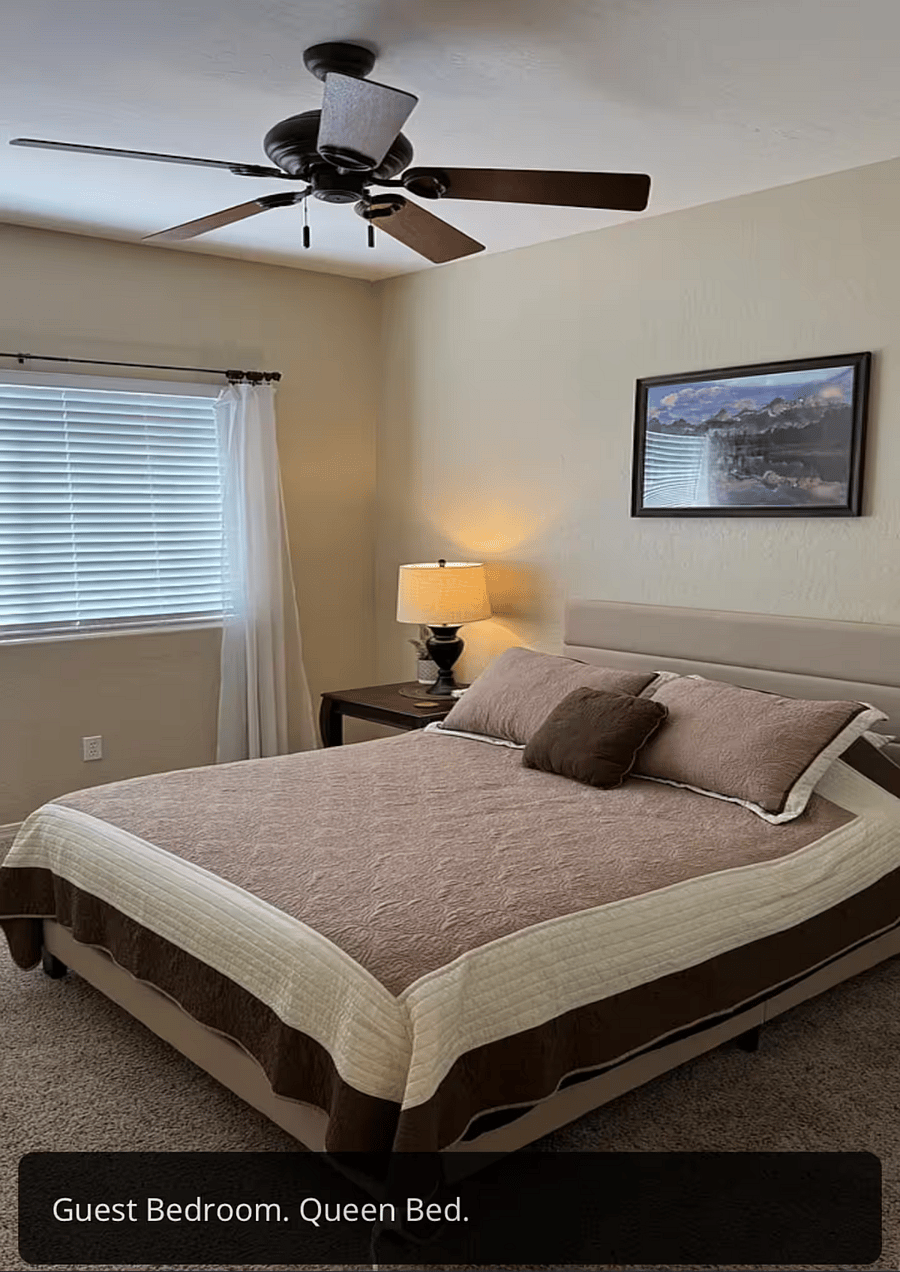 Guest Bedroom with Queen bed