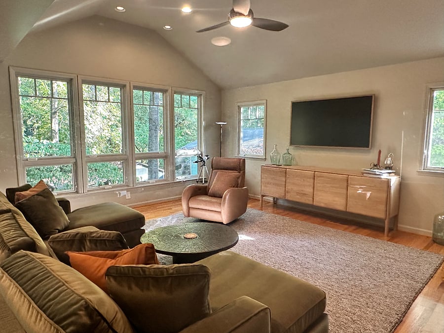 The great room has a 65" frame television, & streaming services are available with guests' own accounts. Google Fiber wifi throughout house.