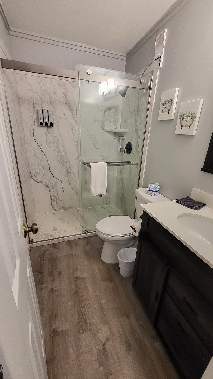 Second bathroom