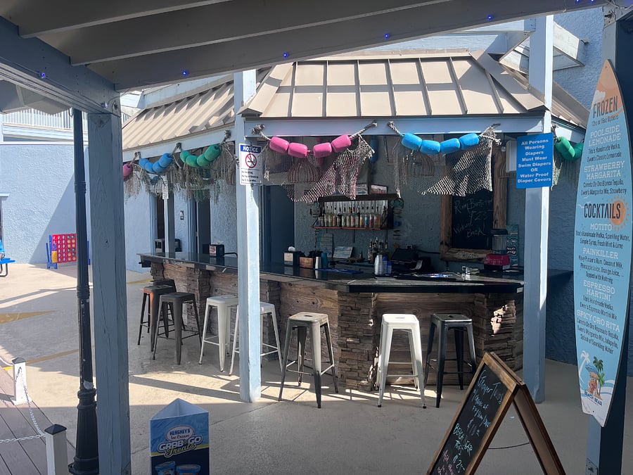 Beach Bear outdoor bar by building 1pool