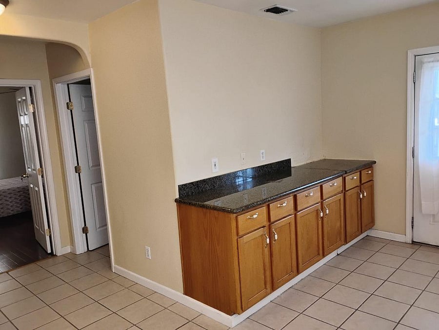 Furnished Finder property 955053_1 photo 9