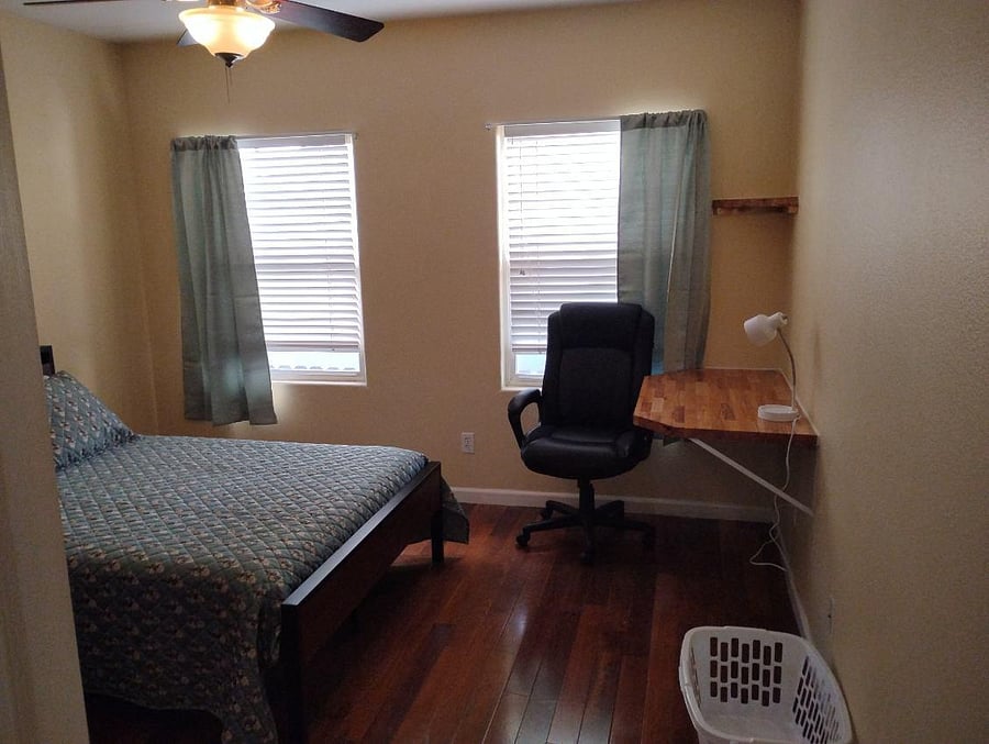 Main level Bedroom 2