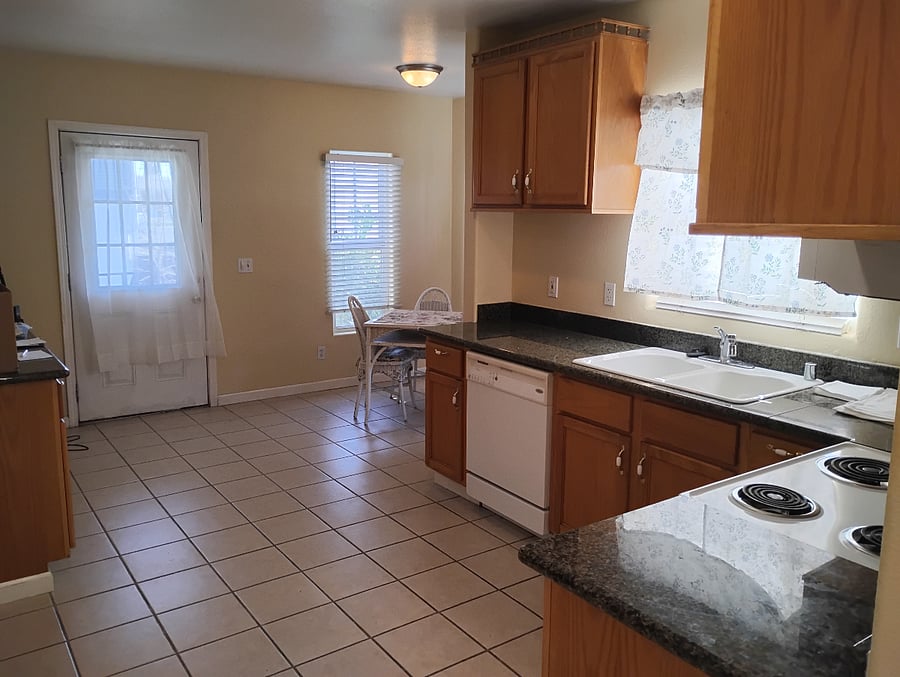 Furnished Finder property 955053_1 photo 7