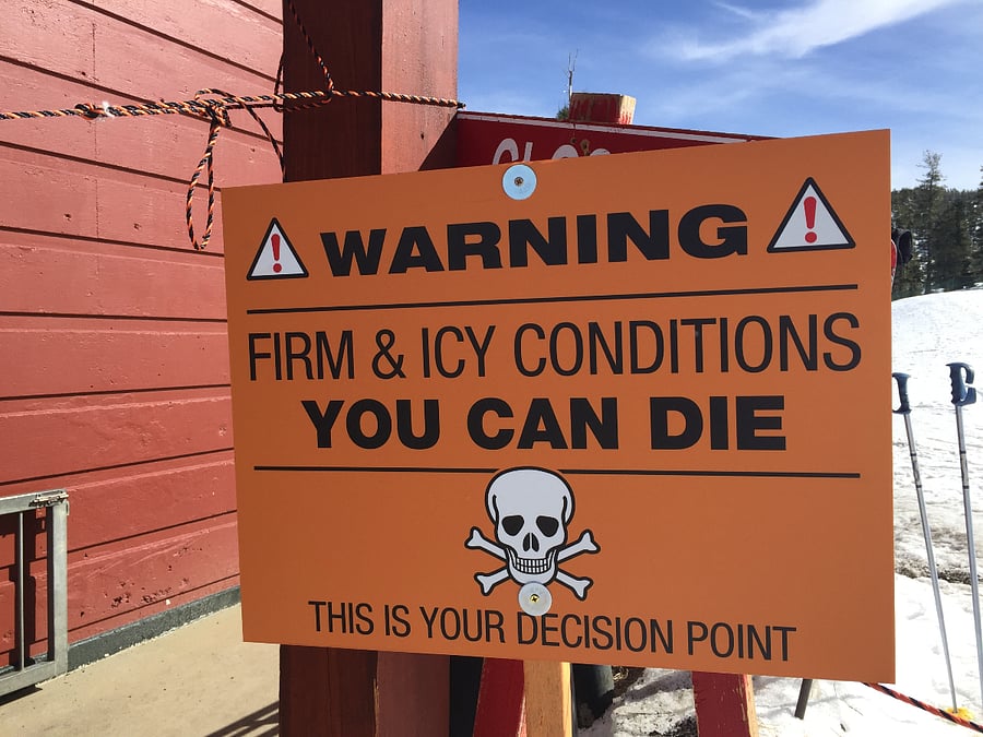 Notification at the top of the  Gunbarrel run at Heavenly Valley ski resort.