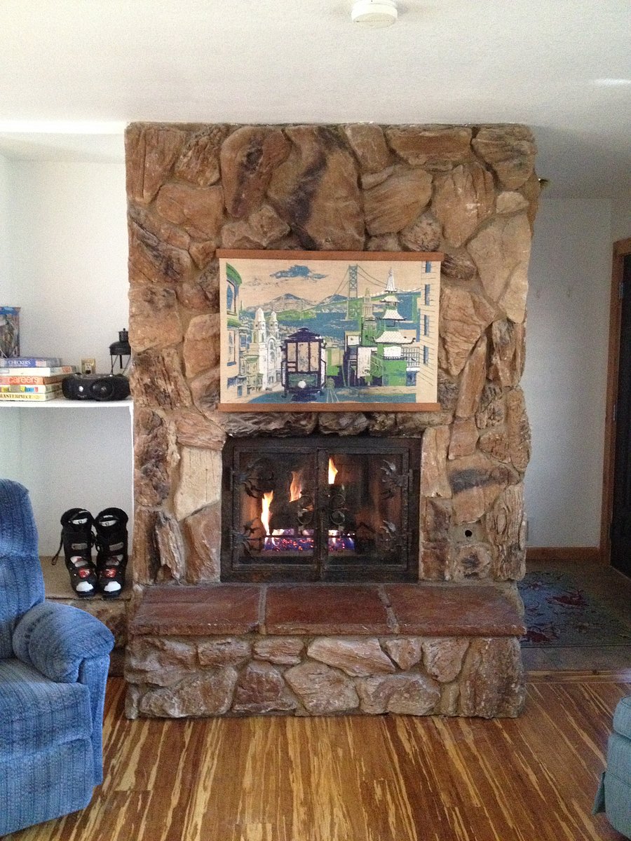 Gas fireplace.