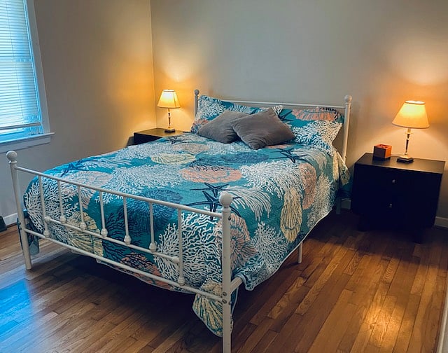 Queen Bed