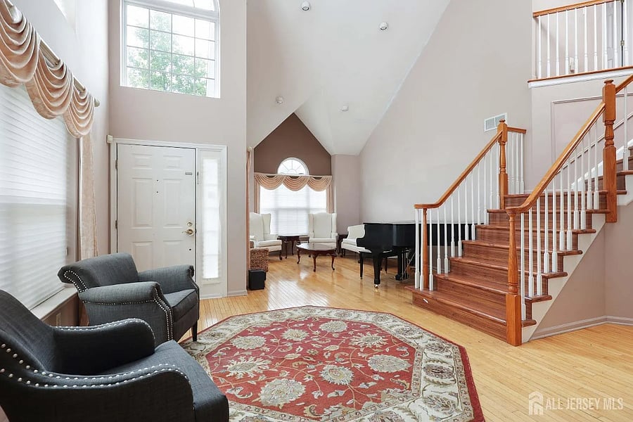 Furnished Finder property 955385_1 photo 1