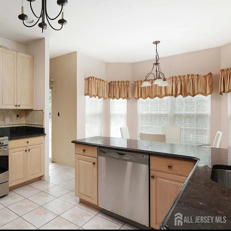 Furnished Finder property 955385_1 photo 15