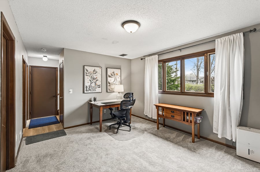 Basement office area/extra living space.