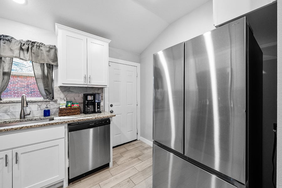 Furnished Finder property 955403_1 photo 9