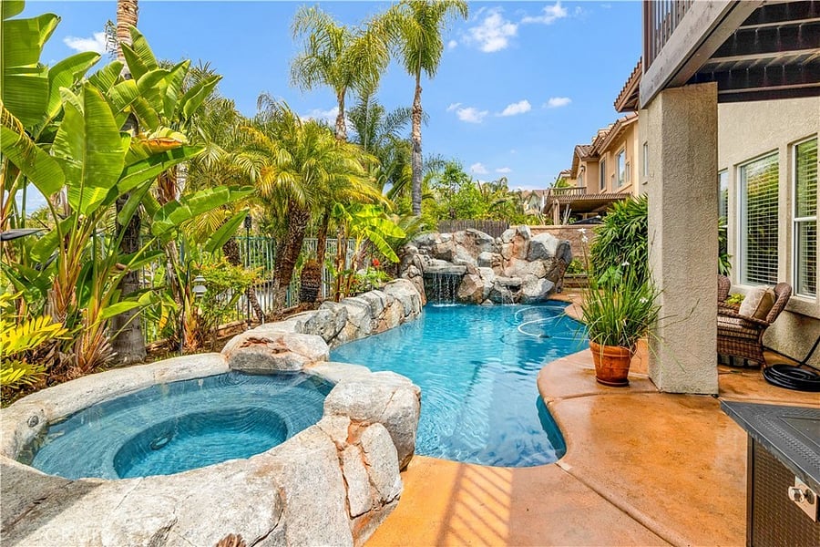 Furnished Finder property 955434_1 photo 9
