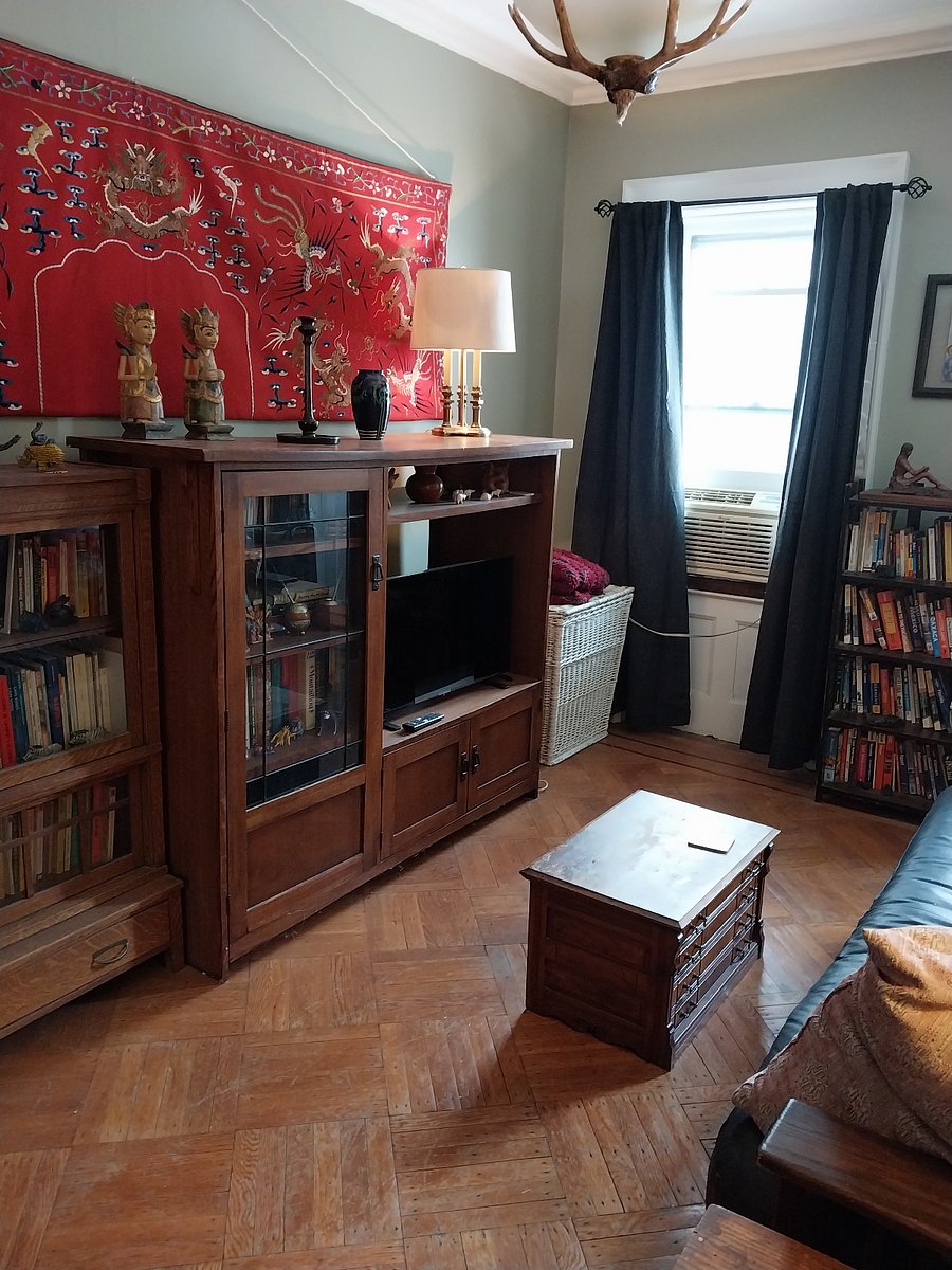 TV room/third bedroom