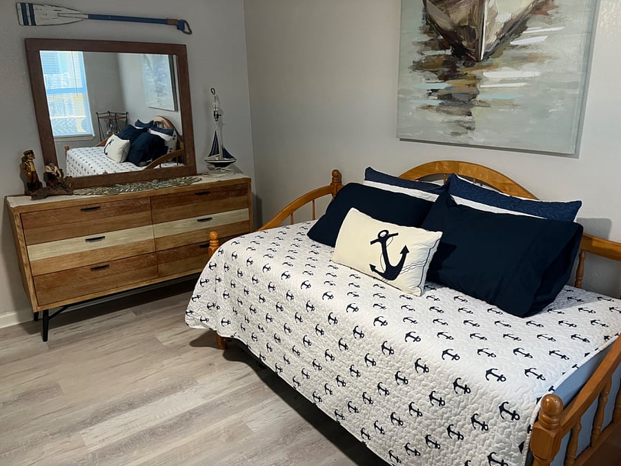 1st bedroom with twin trundle bed