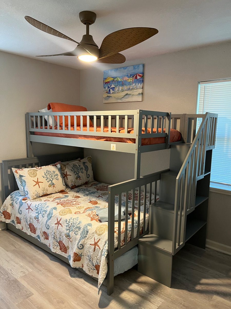 3rd Bedroom with Bunk Bed with Trundle. Sleeps 4