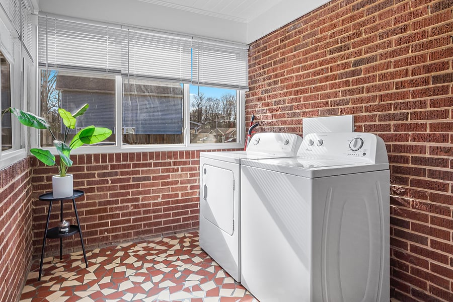 washer and dryer