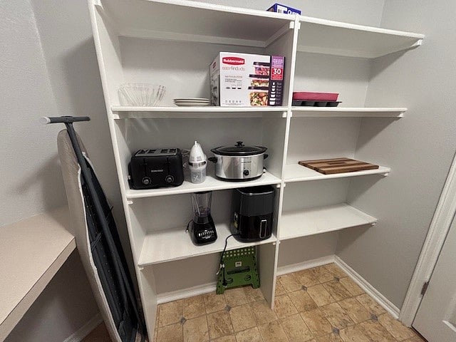 Pantry/laundry