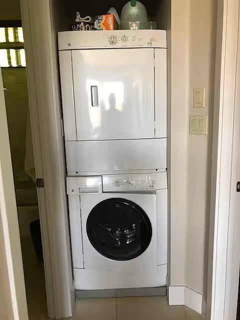 Full Size Washer/Dryer