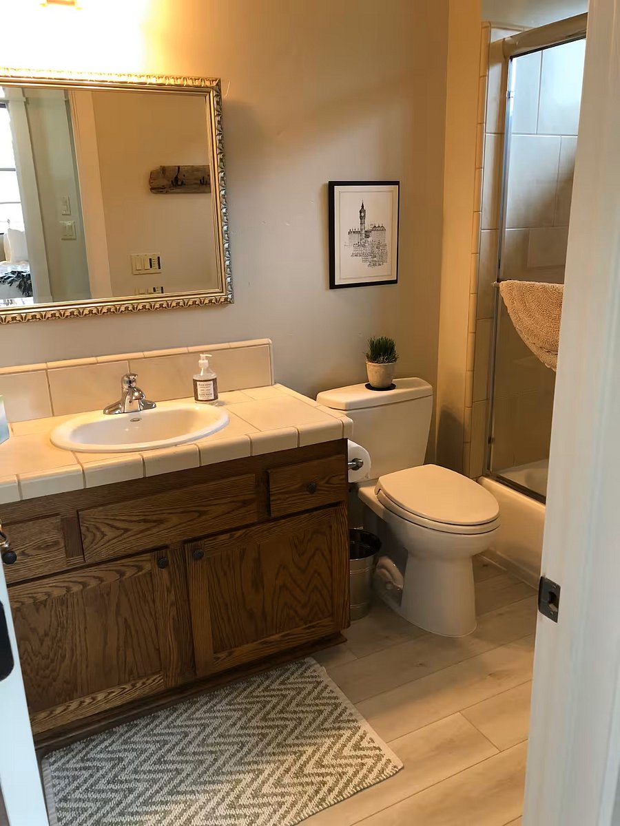 Full Bath